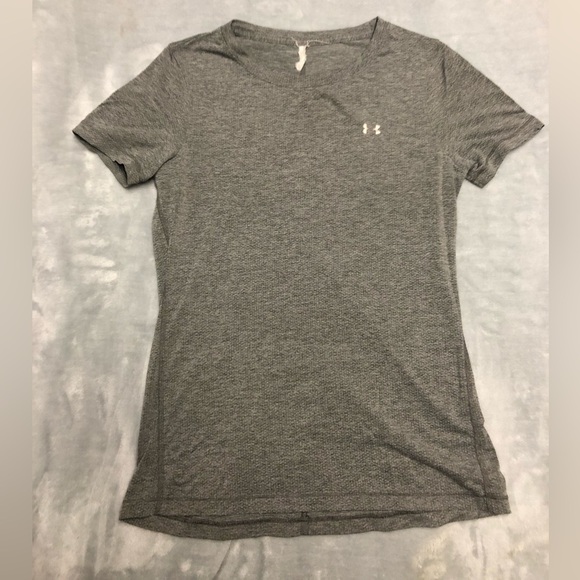 🌻Under armor grey workout shirt - Picture 1 of 1